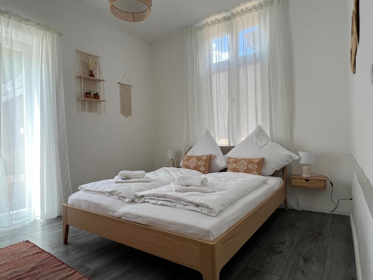Direct Moselle View 200M² 4 Sz 10Pers Terrace Apartment Sankt Aldegund Ngoại thất bức ảnh